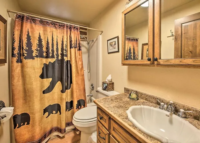 Family & Dog Friendly: Rustic Lakeside Holiday home Pinetop-Lakeside